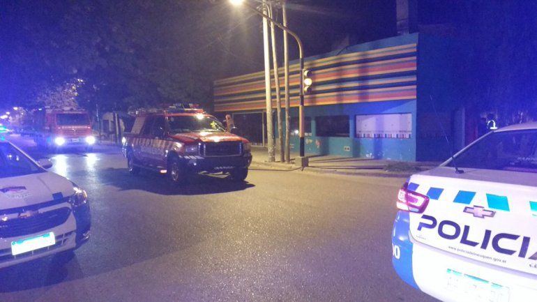 Un incendio afectó a un parripollo del Bajo