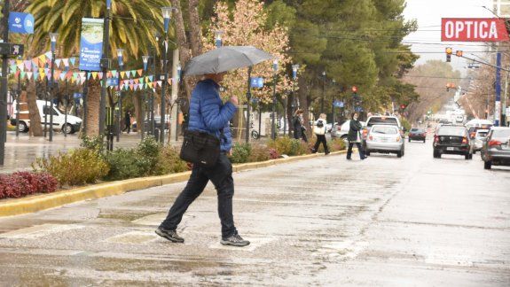 El tiempo: emiten alerta amarilla en Neuquén por lluvias