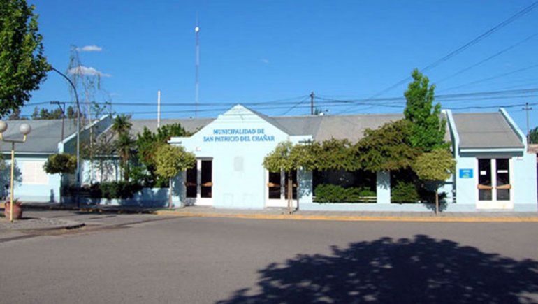 Vecinos de El Chañar votarán para decidir su futuro educativo