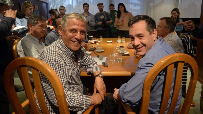 Horacio Quiroga y Alejandro Finocchiaro posaron para la foto.