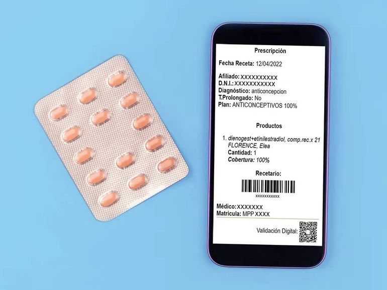 La receta de medicamentos deberá ser electrónica para mayor agilidad y minimizar costos, además se deberá prescribir el nombre genérico del remedio para facilitar su venta a un menor costo que el comercial. Foto: Google.