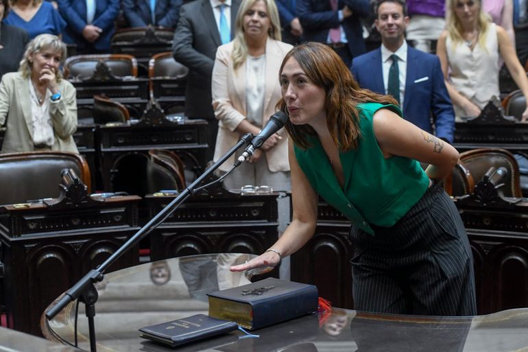 Gabriela Muñoz entró en lugar de Nadia Márquez. Gabriela Muñoz entró en lugar de Nadia Márquez.