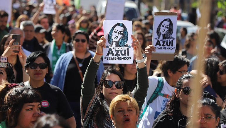 Realizan un allanamiento para esclarecer el transfemicidio de Azul Semeñenko
