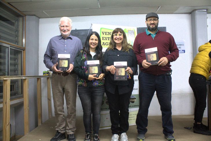 De izquierda a derecha: Luis Tiscornia, Karina Zon, Claudia Dussi, Agustín González. Foto: Liliam Acha Prensa FACA