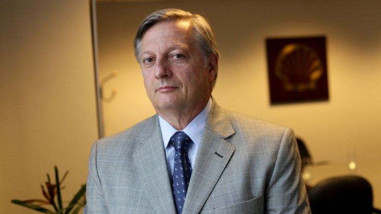 Muy cuestionado. Aranguren está en la mira por los fuertes aumentos de tarifas.