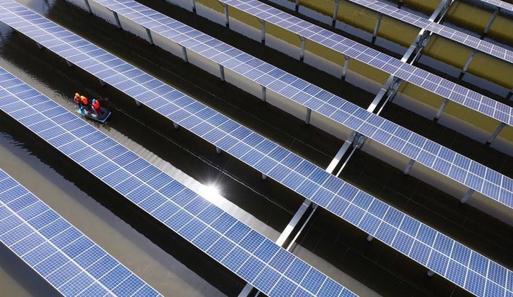 Técnicos del Gobierno controlan toda la infraestructura para que la generación de energía no se frene. Técnicos del Gobierno controlan toda la infraestructura para que la generación de energía no se frene.