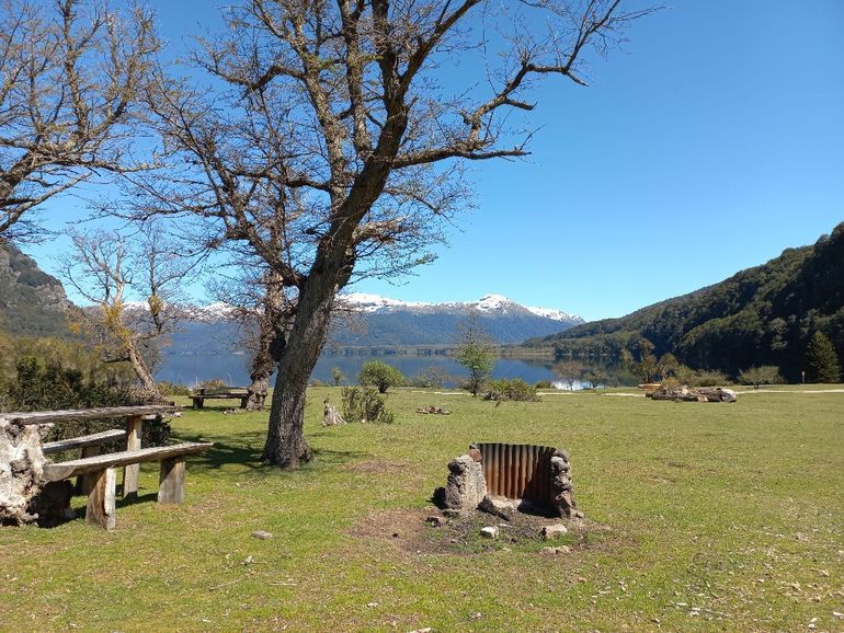 Camping Mari Mari Che, en Junín de los Andes. Camping Mari Mari Che, en Junín de los Andes.