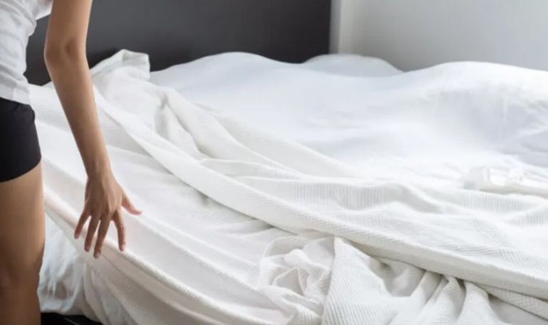 La frecuencia para cambiar las sábanas varía en función del clima