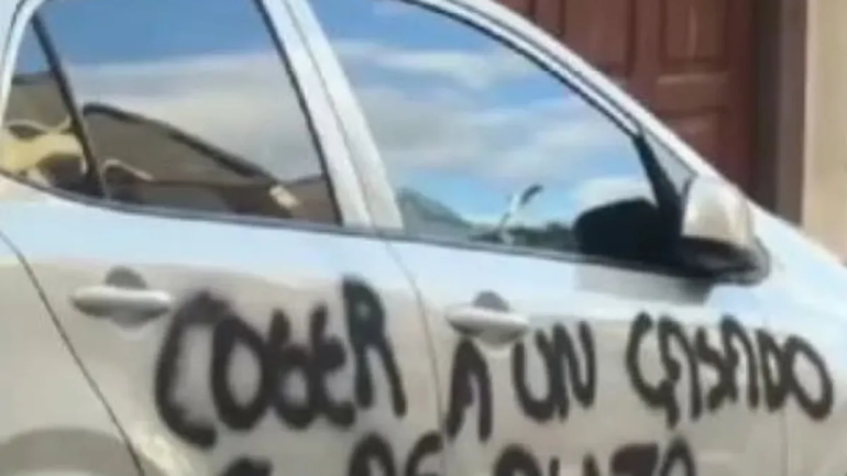 El escrache en el auto no sólo es traumático por la exposición