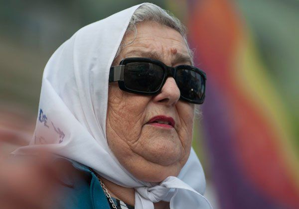 El papa Francisco podría recibir a Hebe de Bonafini