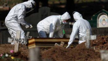 brasil supero el umbral de las 10 mil muertes por coronavirus brasil supero el umbral de las 10 mil muertes por coronavirus