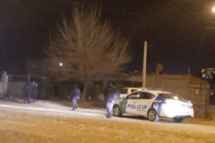 Batalla campal por una casa tomada: dos mujeres salvajemente golpeadas