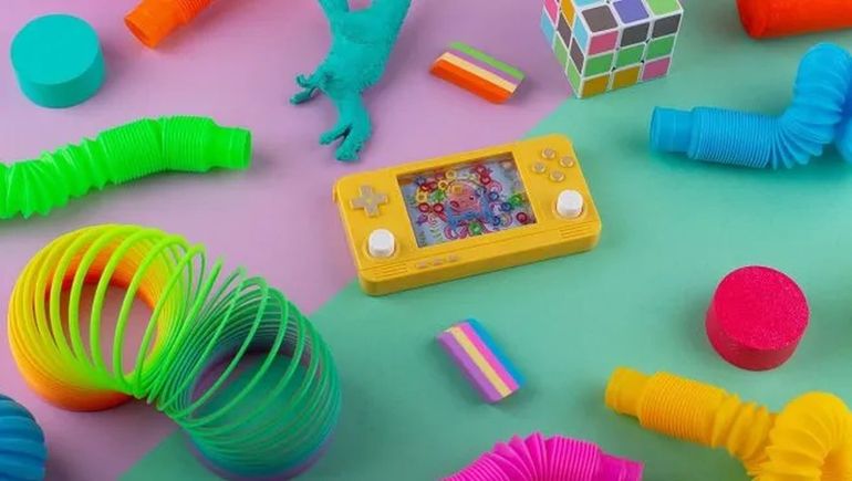 Juguetes retirados del mercado internacional siguen disponibles para familias argentinas a través del comercio online. Juguetes retirados del mercado internacional siguen disponibles para familias argentinas a través del comercio online.