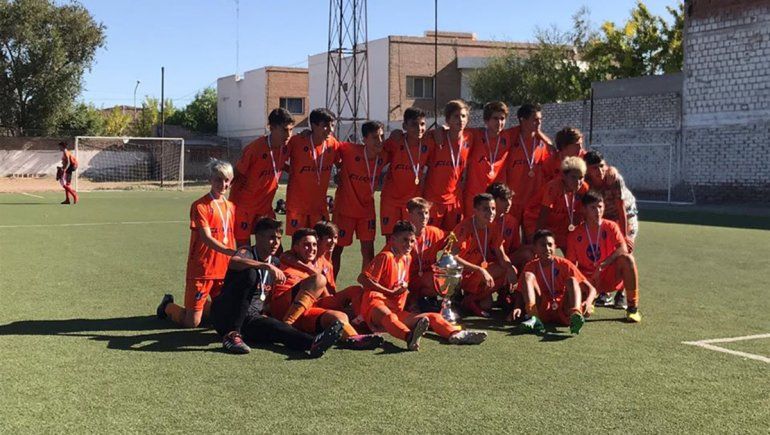 Clubes de la zona cierran sus puertas por la pandemia