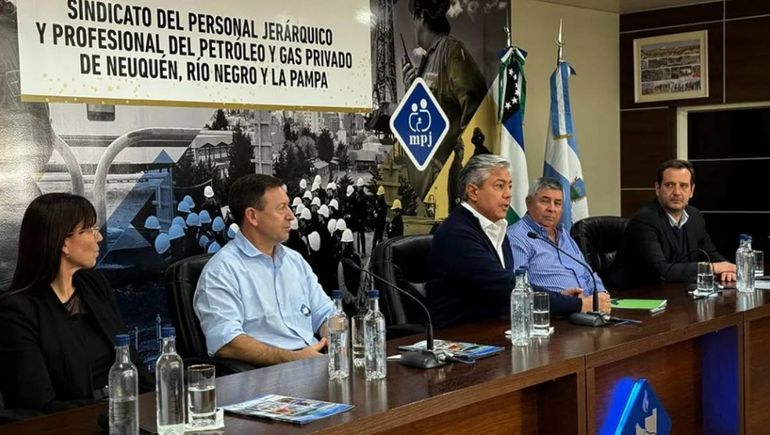 Rolando Figueroa: Cuando asumimos, el 110% de las regalías de Vaca Muerta se usaba para pagar sueldos