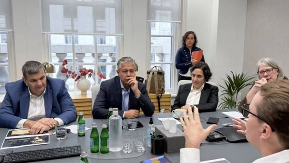 Neuquén mejoró su calificación crediticia y presentó su potencial ante inversores internacionales