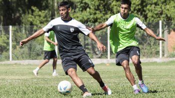 Brian Meza cumplió las 3 fechas de suspensión. Brian Meza cumplió las 3 fechas de suspensión.