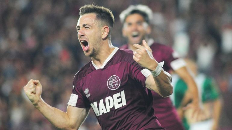 Felipe Peña volvió a Lanús tras su comentada salida de River Felipe Peña volvió a Lanús tras su comentada salida de River
