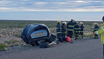 Dos muertos en el violento incidente vial en ruta 6 / Foto Dos muertos en el violento incidente vial en ruta 6 / Foto