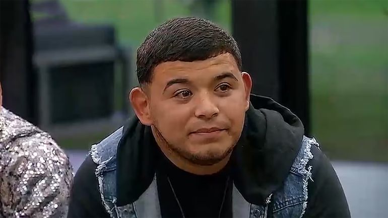 Brian dentro de la casa de Gran Hermano Brian dentro de la casa de Gran Hermano