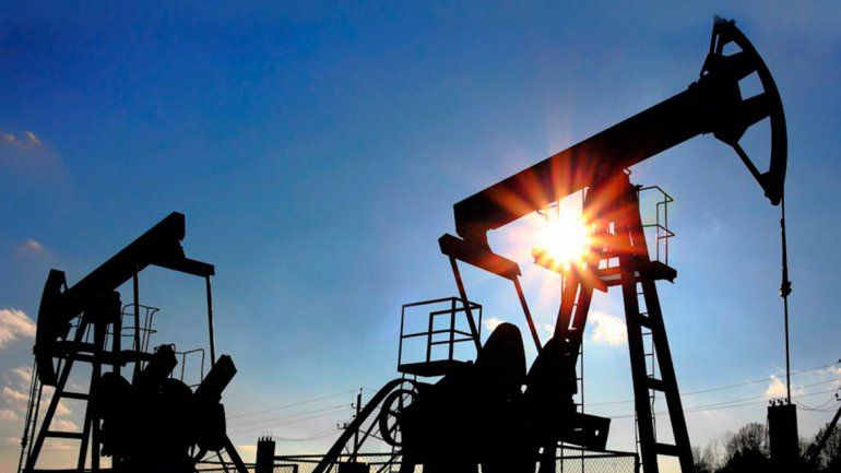 El barril de petróleo alcanza su valor más alto desde 2014