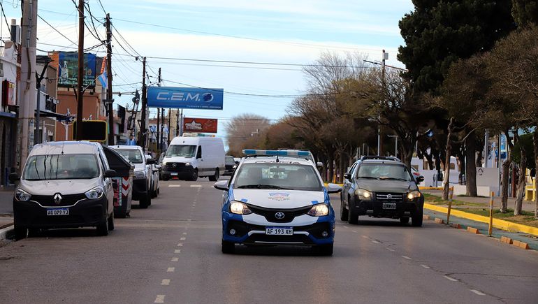 POLICIA PATRULLERO &nbsp;