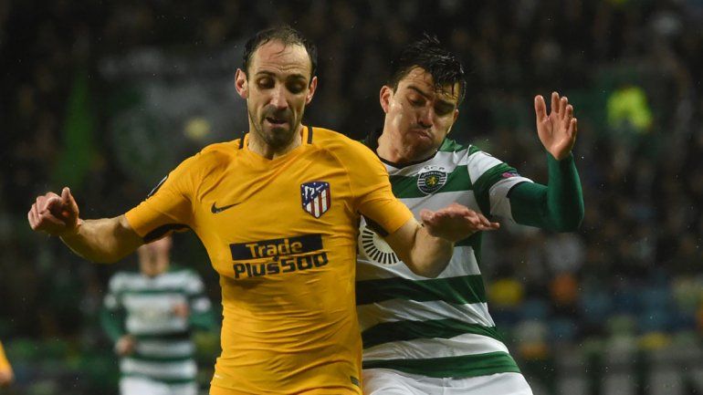 Sporting de Lisboa no pudo avanzar. El Huevo Acuña fue titular.