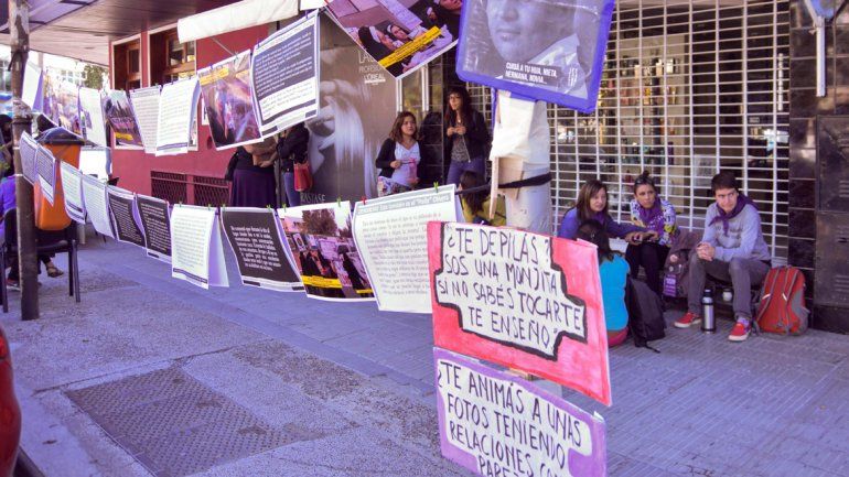 El debate pasó a un cuarto intermedio porque esperan a un testigo.