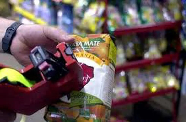 Inflación y pobreza, dos caras de la crisis argentina. Inflación y pobreza, dos caras de la crisis argentina.