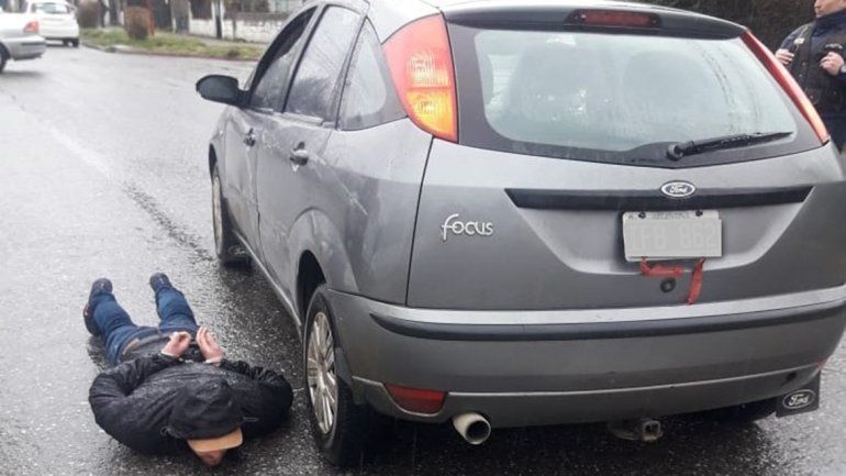 Bariloche: se fugaron tras robar y cayeron al chocar a otro vehículo