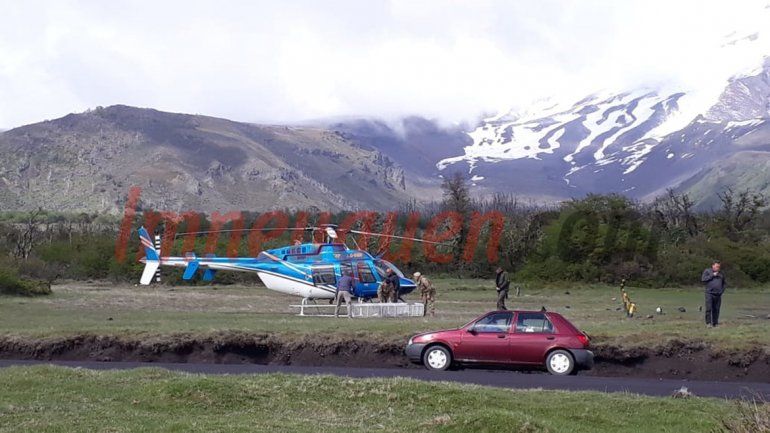 Partió el helicóptero para rescatar al andinista en el Volcán Lanín