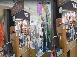 El robo ocurrió en Ramira, un local de accesorios del Jumbo. El robo ocurrió en Ramira, un local de accesorios del Jumbo.