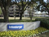 IMAGEN DE ARCHIVO. El exterior del edificio de Schlumberger Corporation en West Houston, EEUU, Enero 16, 2015. REUTERS/Richard Carson