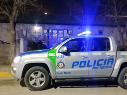 La balacera se registró en una vivienda ubicada en Perito Moreno al 3300 en inmediaciones del barrio Aeroclub de General Roca. La balacera se registró en una vivienda ubicada en Perito Moreno al 3300 en inmediaciones del barrio Aeroclub de General Roca.