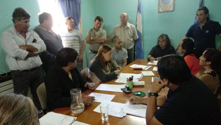 Aprobaron un loteo que genera polémica con productores