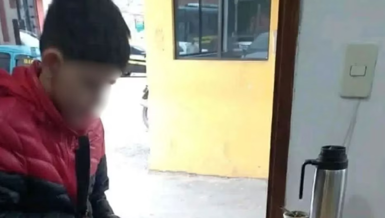 Tobías fue arrastrado por la correntada cuando iba a la despensa en Paraguay