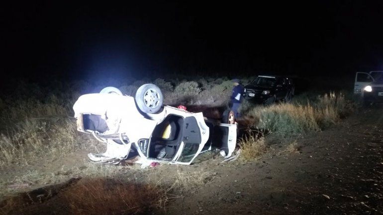 Un policía resultó herido en un vuelco en la Ruta 237