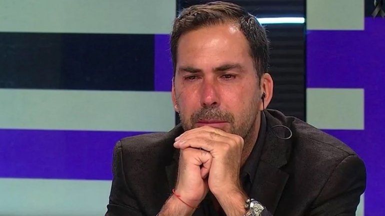 Arévalo bancó al Apache y se le armó.