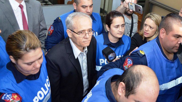 Como el fallo no está firme