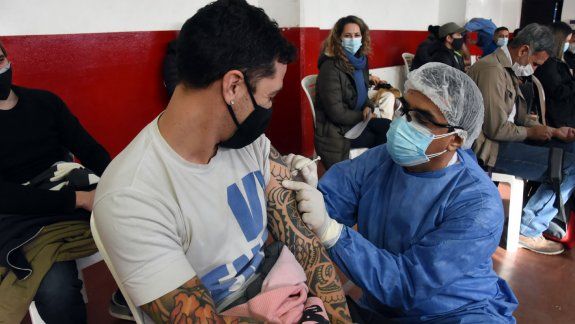 ¿Cómo sigue el cronograma de vacunación en Neuquén?