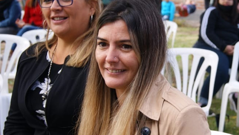 La concejala por Somos Centenario y Licenciada en Psicología, Valeria Caffaratii, es una de las que está en la terna junto a Pablo Ianni (MPN) y Mabel Terrasanta (Avanzar). La concejala por Somos Centenario y Licenciada en Psicología, Valeria Caffaratii, es una de las que está en la terna junto a Pablo Ianni (MPN) y Mabel Terrasanta (Avanzar).