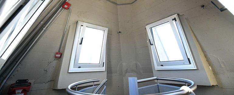 Cuatro ventanas permitirán tener una vista 360° desde la cima del Obelisco. Cuatro ventanas permitirán tener una vista 360° desde la cima del Obelisco.