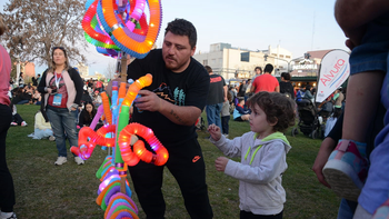 Fiesta de la Confluencia Parque Central día 1