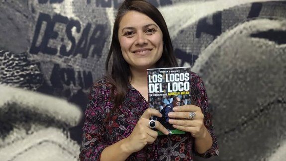 Los locos del Loco: el libro del DT con hinchada propia
