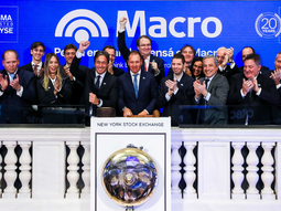 Banco Macro celebró 20 años cotizando en Nueva York Banco Macro celebró 20 años cotizando en Nueva York