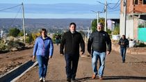 avanza la pavimentacion en el sector yupanqui y gaido anuncio 50 cuadras mas de asfalto