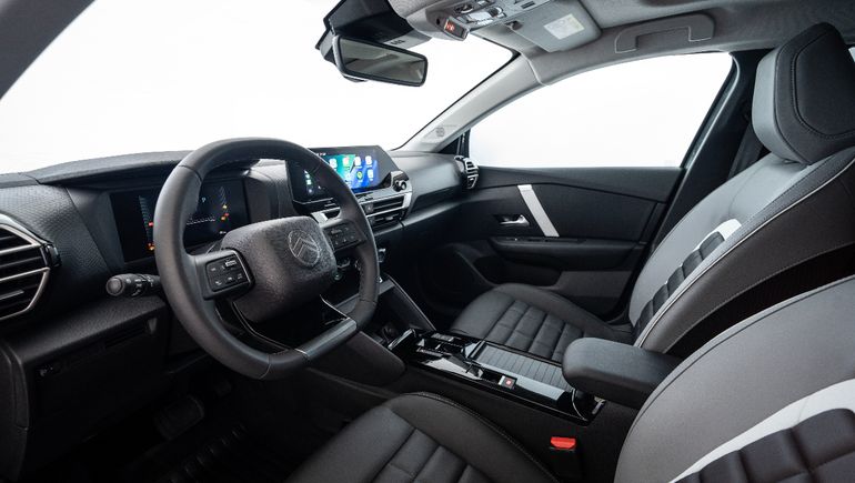 Nuevo Citroën C4 Híbrido. Nuevo Citroën C4 Híbrido.