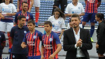 Tinelli analiza que medidas tomar con los Romero. Tinelli analiza que medidas tomar con los Romero.