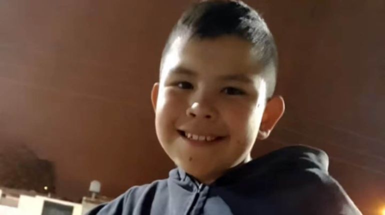 Leonel tenía 11 años cuando fue brutalmente asesinado a golpes por su madre. Leonel tenía 11 años cuando fue brutalmente asesinado a golpes por su madre.