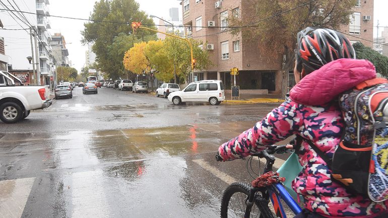 El tiempo en Neuquén indica probabilidades de lluvia para el martes. El tiempo en Neuquén indica probabilidades de lluvia para el martes.